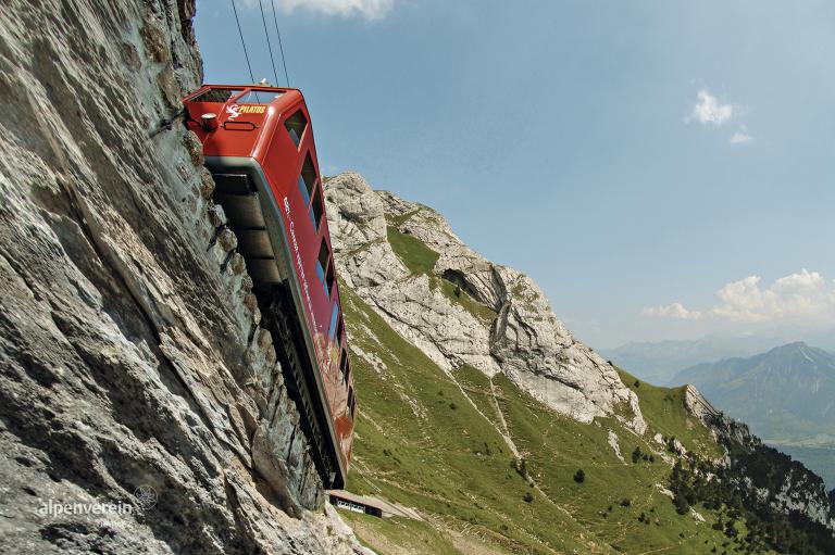 Alpenverein OEAV.CZ | MojeSvycarsko.com